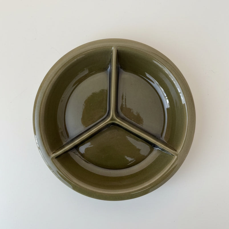 3 Section Round Plate in Green