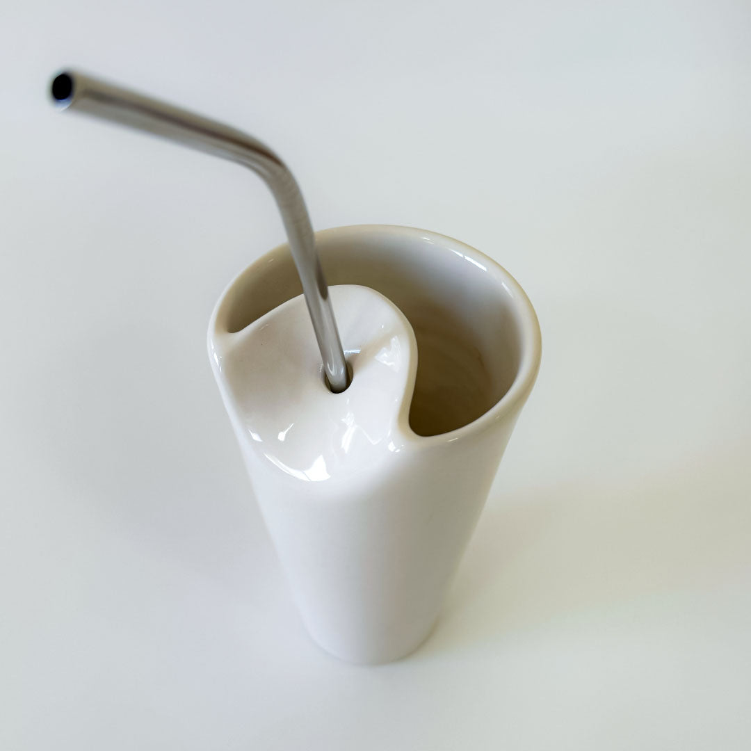 كوب سيراميك للمشروبات باللون الأبيض العاجي