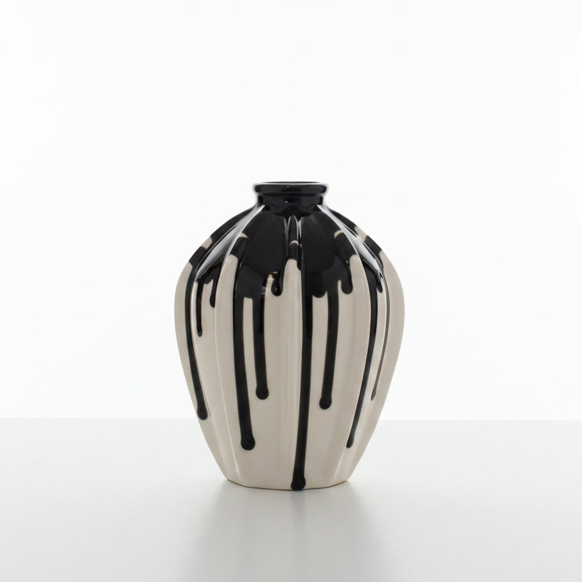 Ceramic Vase With Splatter In Black