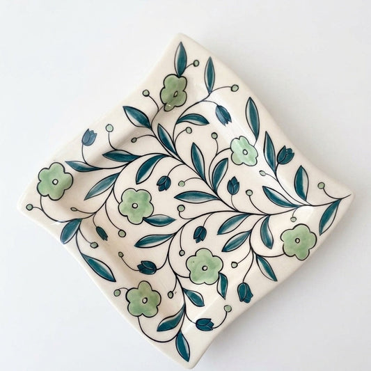 Wavy Square Iznic Plate