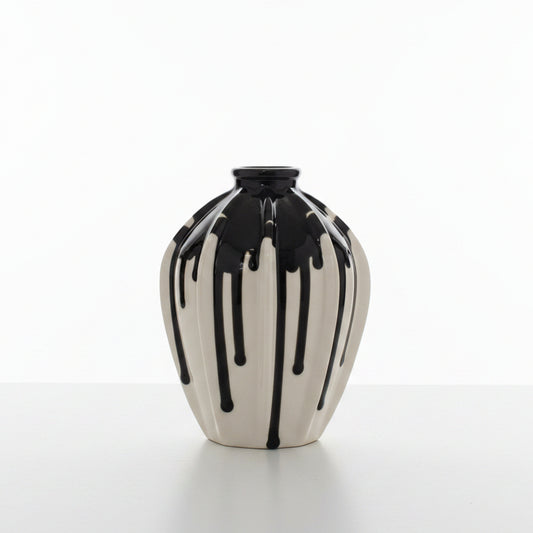 Ceramic Vase With Splatter In Black