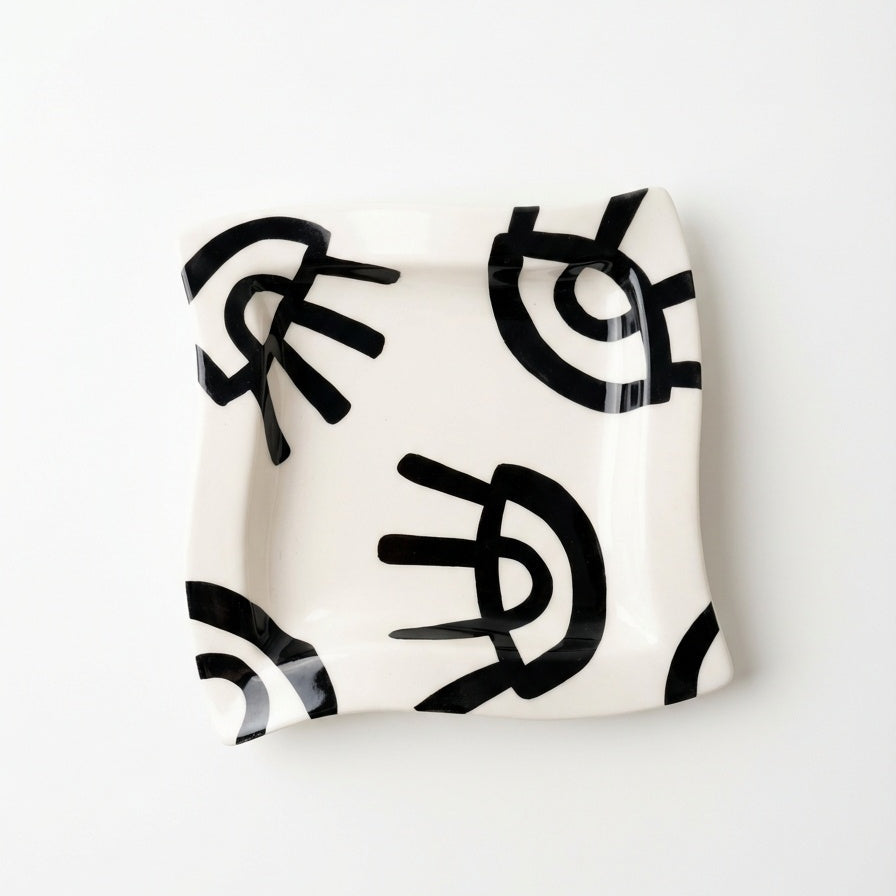 Wavy Square Eye Plate